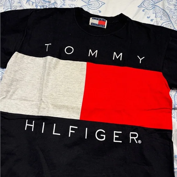 Tommy Hilfiger shirt XL - Picture 2 of 3